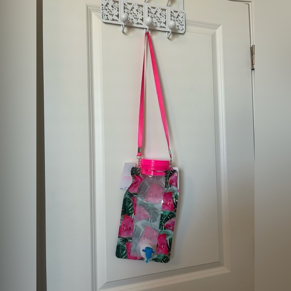 My Tag Alongs - Wine Buddy Watermelon Drink Dispenser - Picture 2 of 11